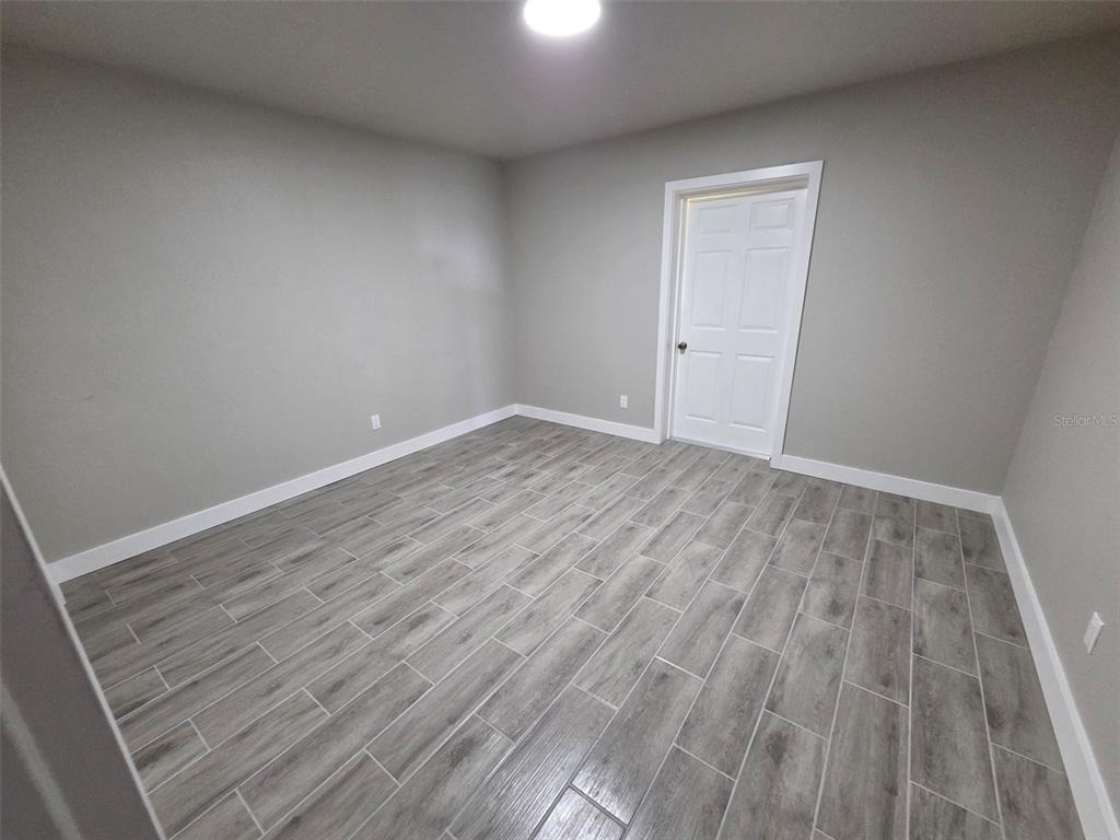 38300 Henry Drive - Photo 10