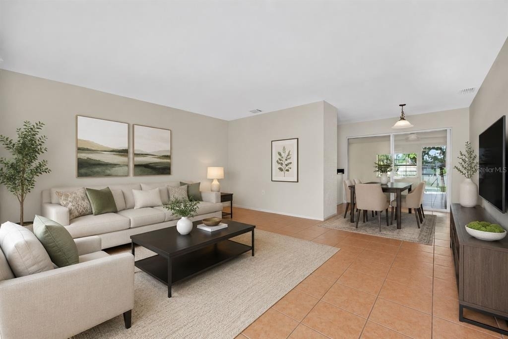 11234 68th Avenue N - Photo 1