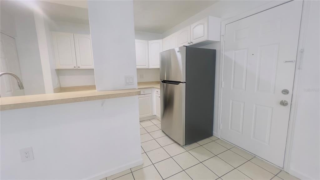 5301 40th Street N - Photo 5