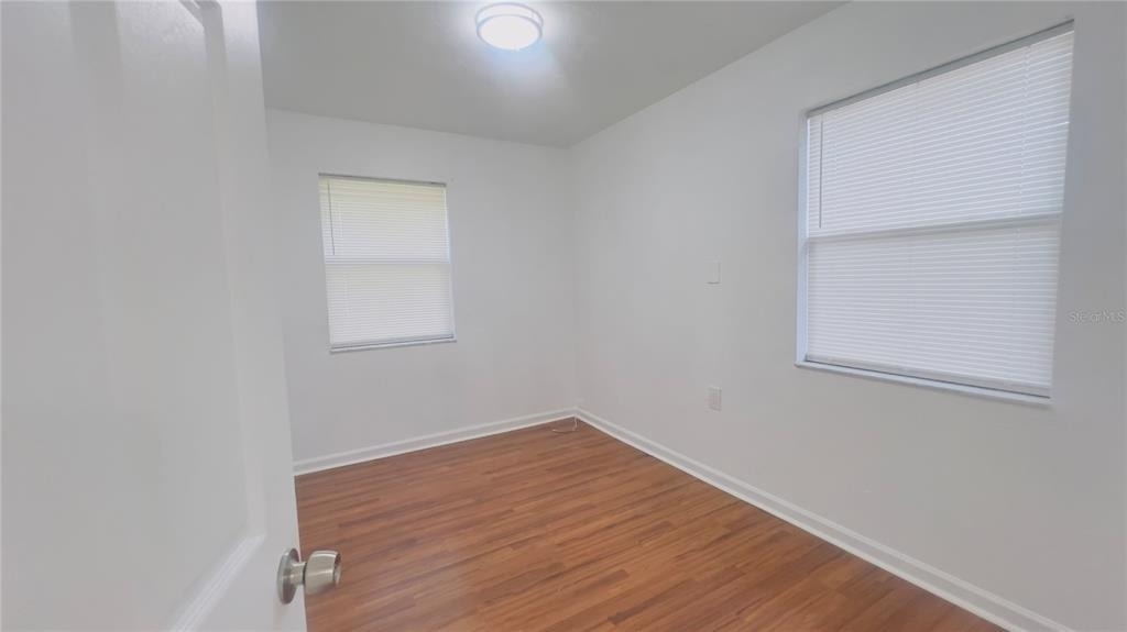 5301 40th Street N - Photo 16