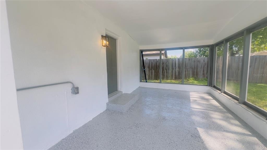 5301 40th Street N - Photo 18