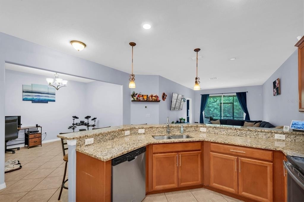 1511 Trailwater Street - Photo 11