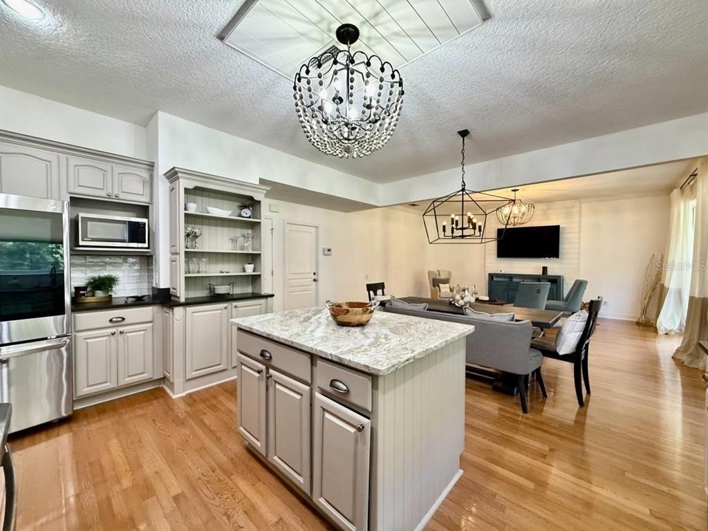 4272 Ellinwood Boulevard - Photo 17