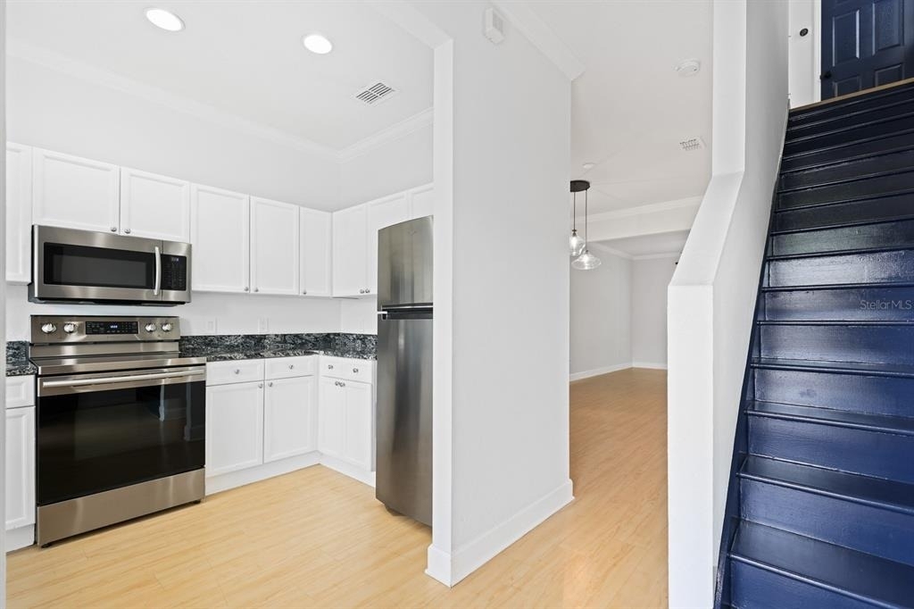 4706 Gurnet Court - Photo 12