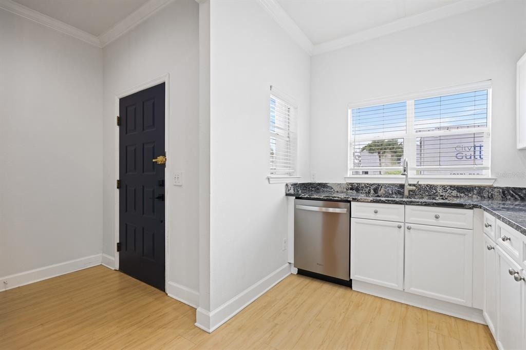 4706 Gurnet Court - Photo 8