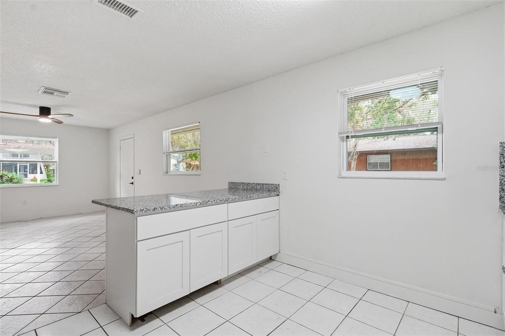 7133 Pinewood Dr - Photo 8