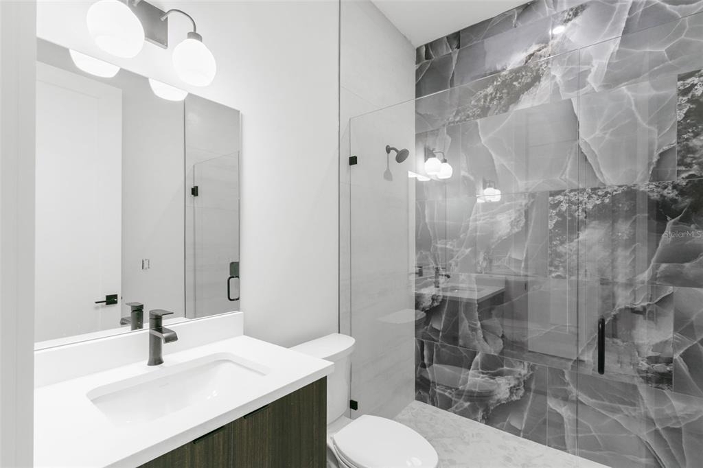 1810 4th Street E - Photo 31