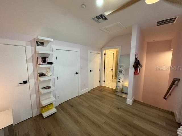 537 Campus Street - Photo 25