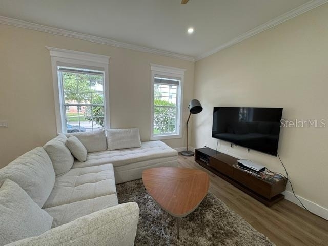 537 Campus Street - Photo 4