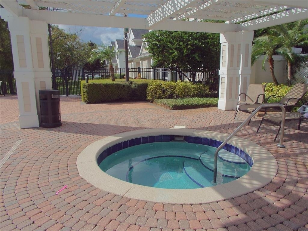 304 Southern Pecan Circle - Photo 8