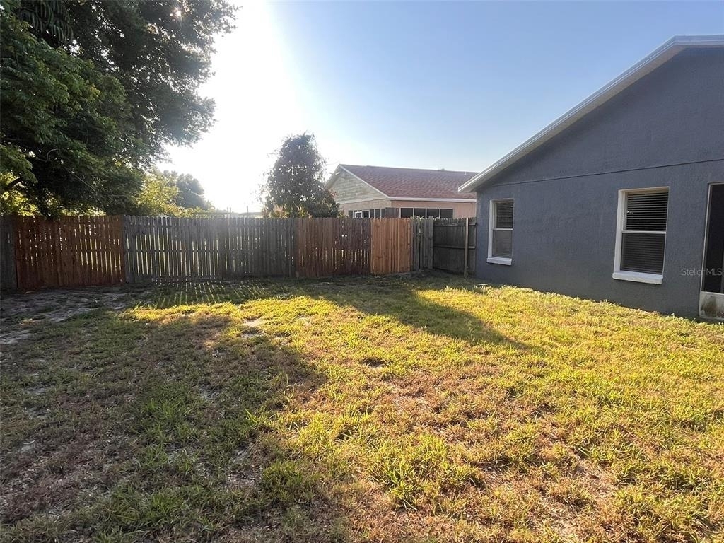 2005 N Lake Eloise Drive - Photo 21