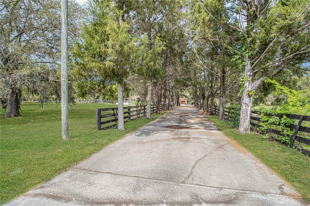 8225 E Highway 25 - Photo 2