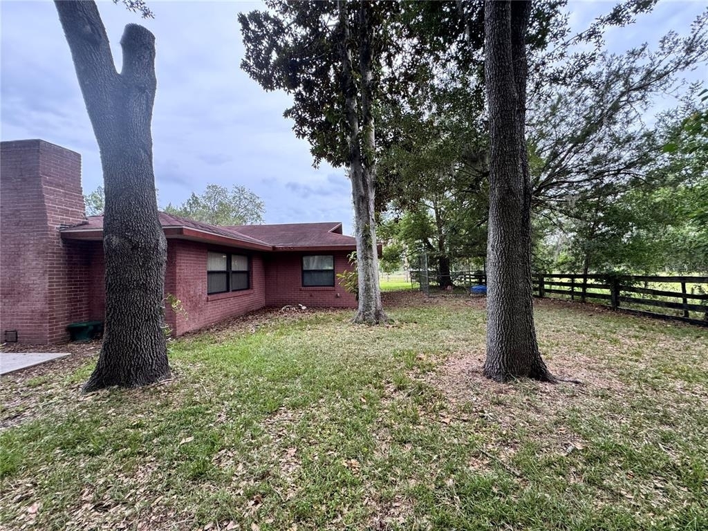 8225 E Highway 25 - Photo 51