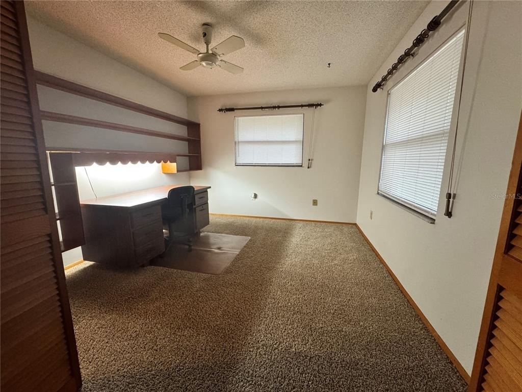 8225 E Highway 25 - Photo 23