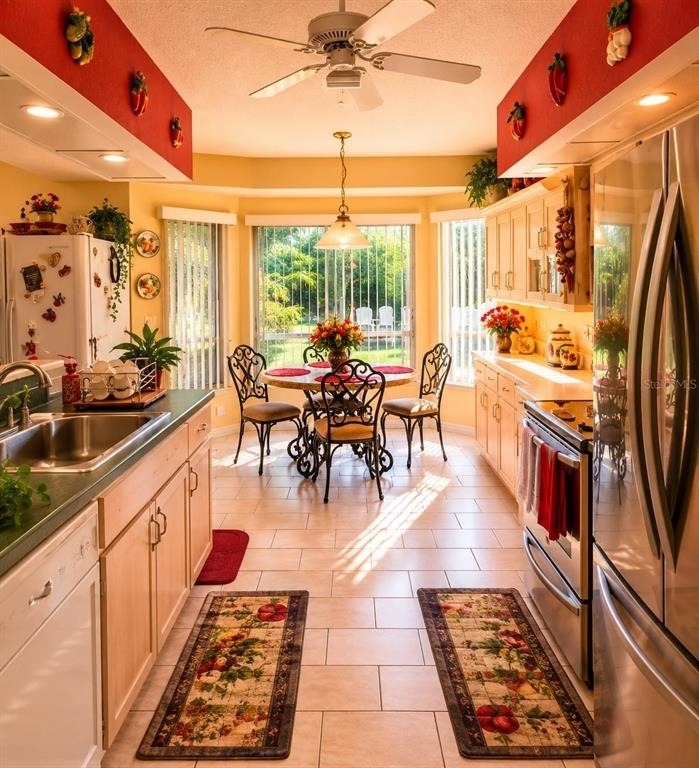 2351 Gimlet Avenue - Photo 4