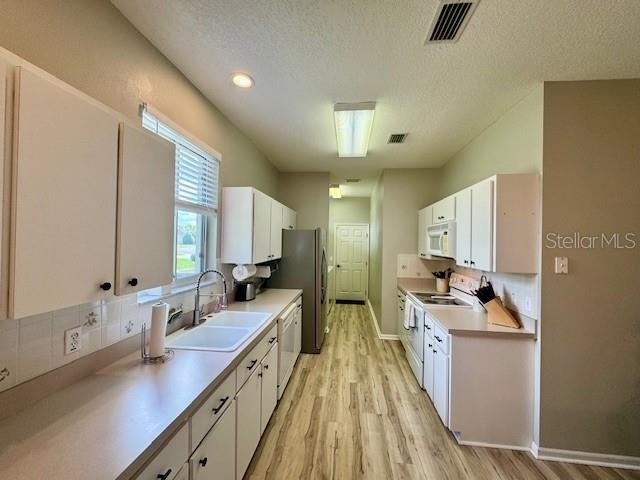 2360 Nw 53rd Avenue Road - Photo 9