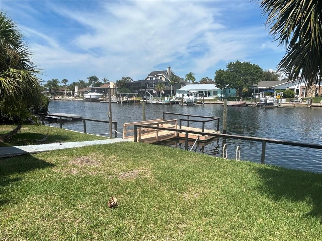 4149 Floramar Terrace - Photo 32