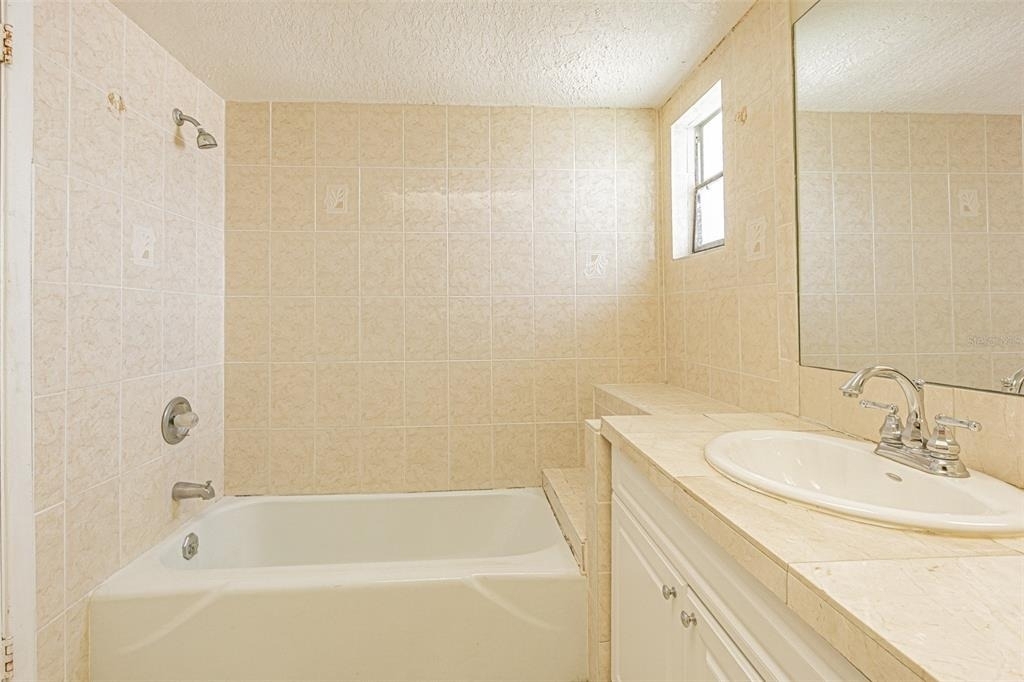 4149 Floramar Terrace - Photo 22