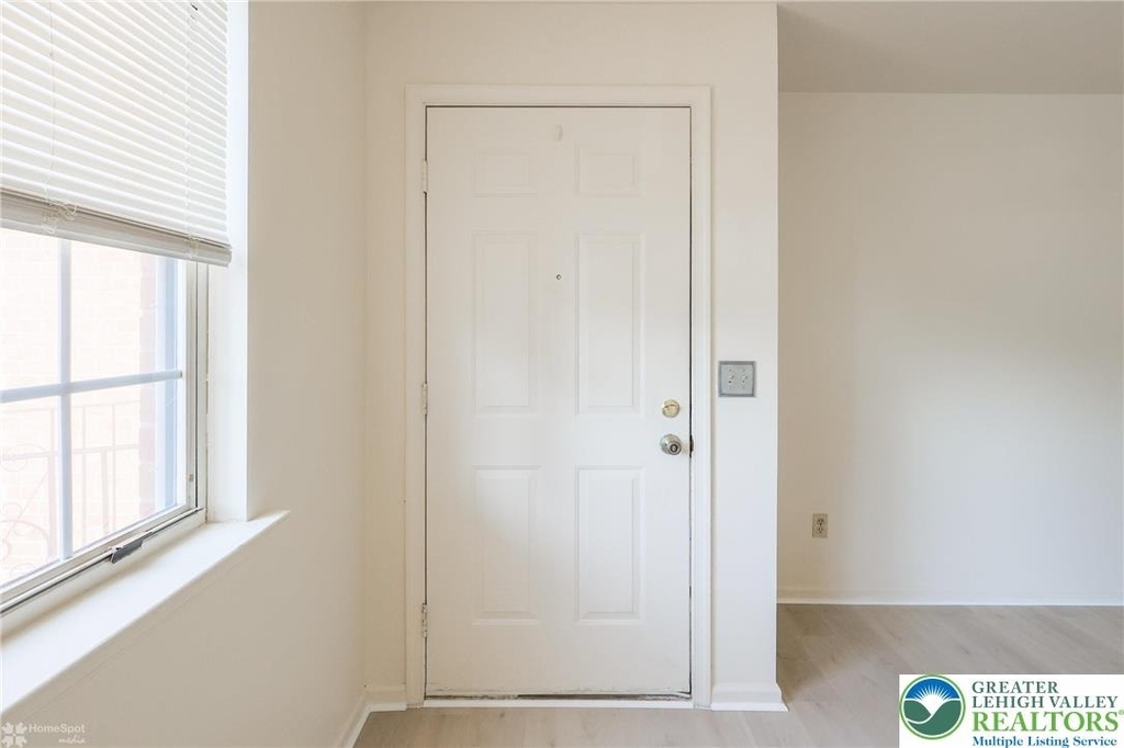 1464 Cedar Crest Avenue - Photo 4