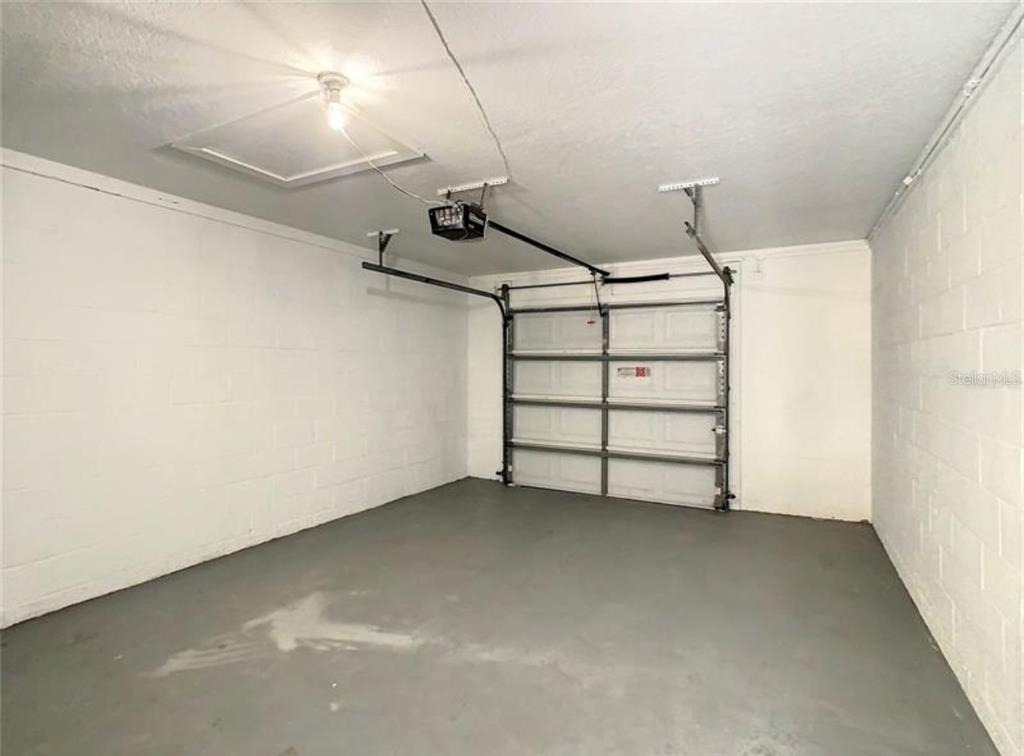 822 E Flag Lane - Photo 11