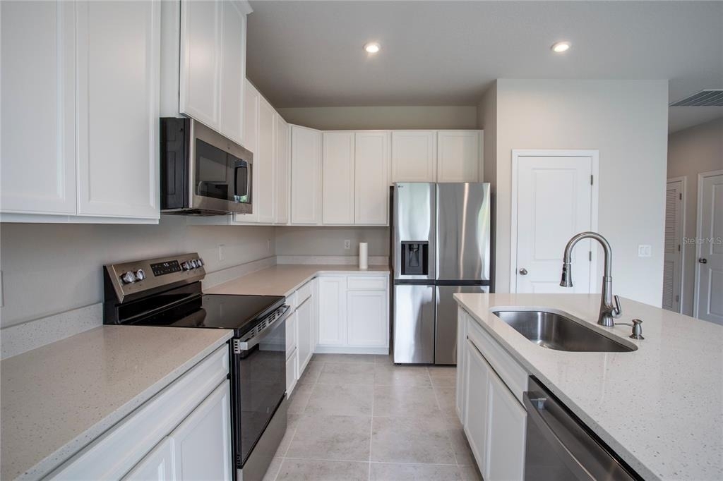 1270 Whispering Lane - Photo 32