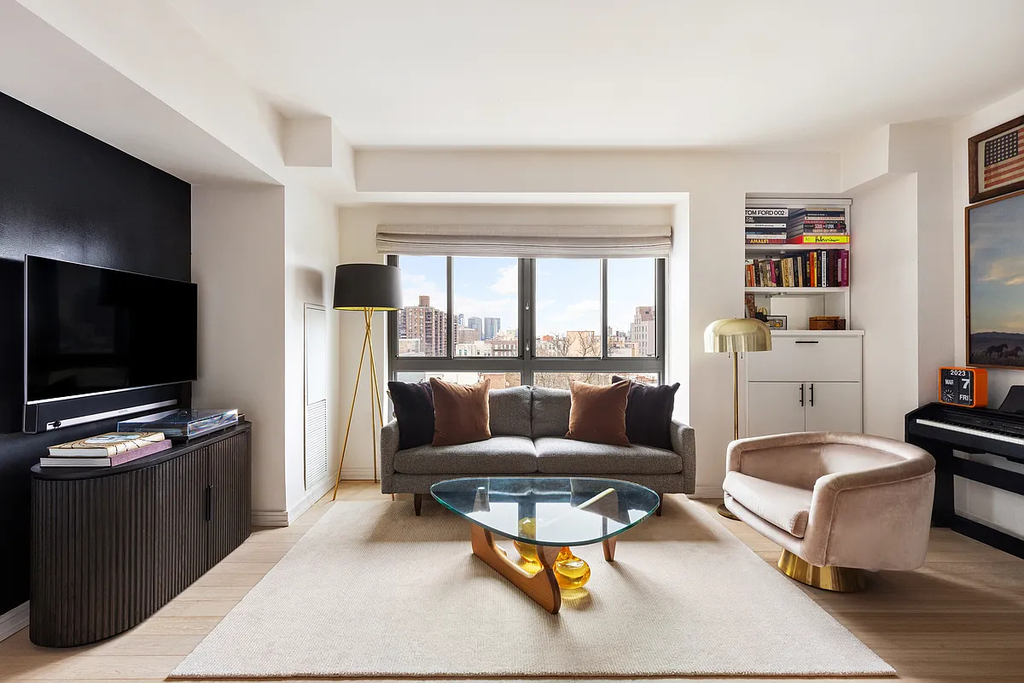 171 West 131st Street - Photo 2