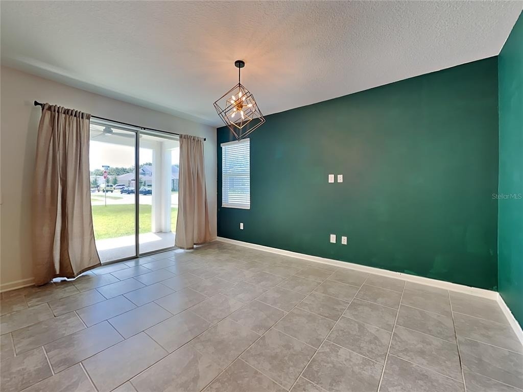 3115 Country Side Drive - Photo 3