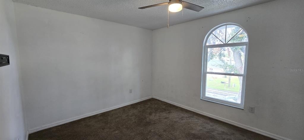 671 Royalty Court - Photo 12
