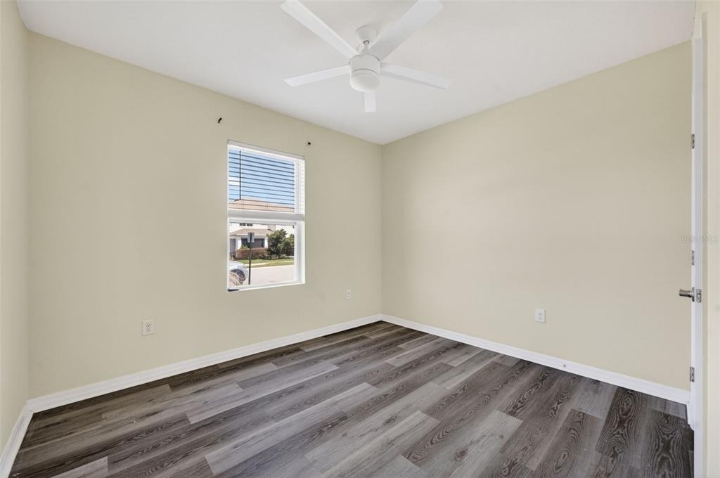 265 Meadowbrook Boulevard - Photo 20