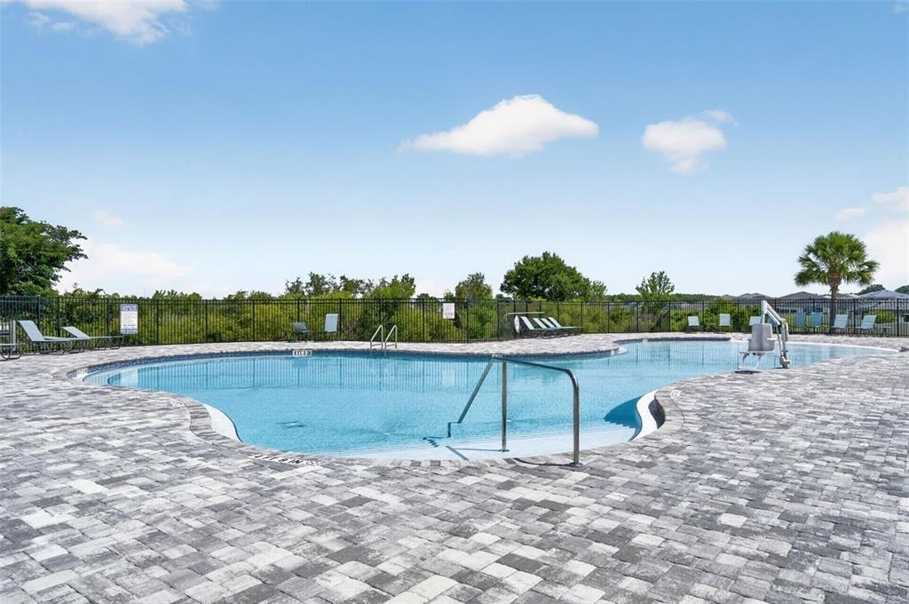 265 Meadowbrook Boulevard - Photo 28