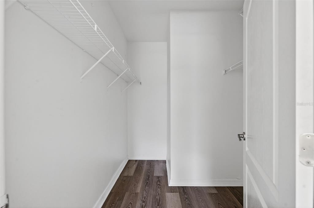 265 Meadowbrook Boulevard - Photo 19