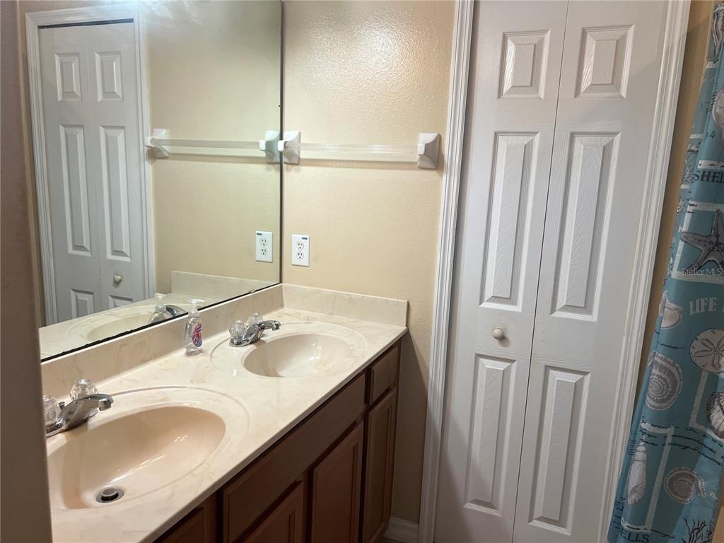 9731 Biscotti Avenue - Photo 7
