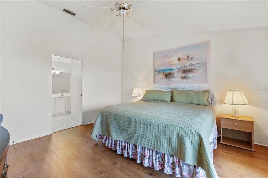 841 Waterside Drive - Photo 33