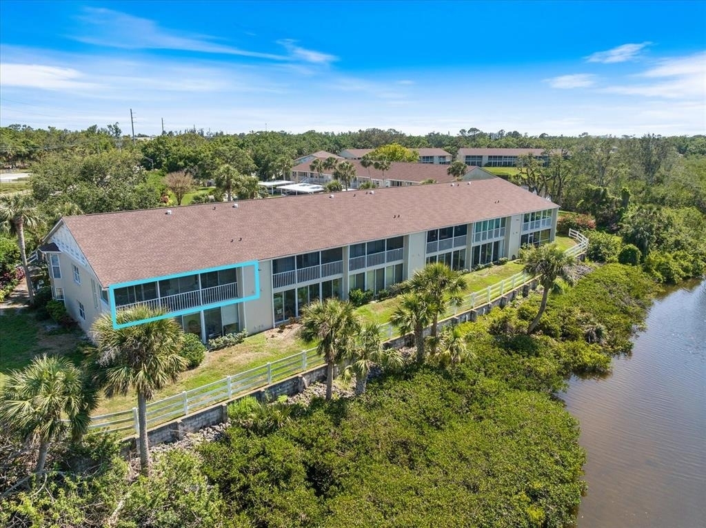 841 Waterside Drive - Photo 4