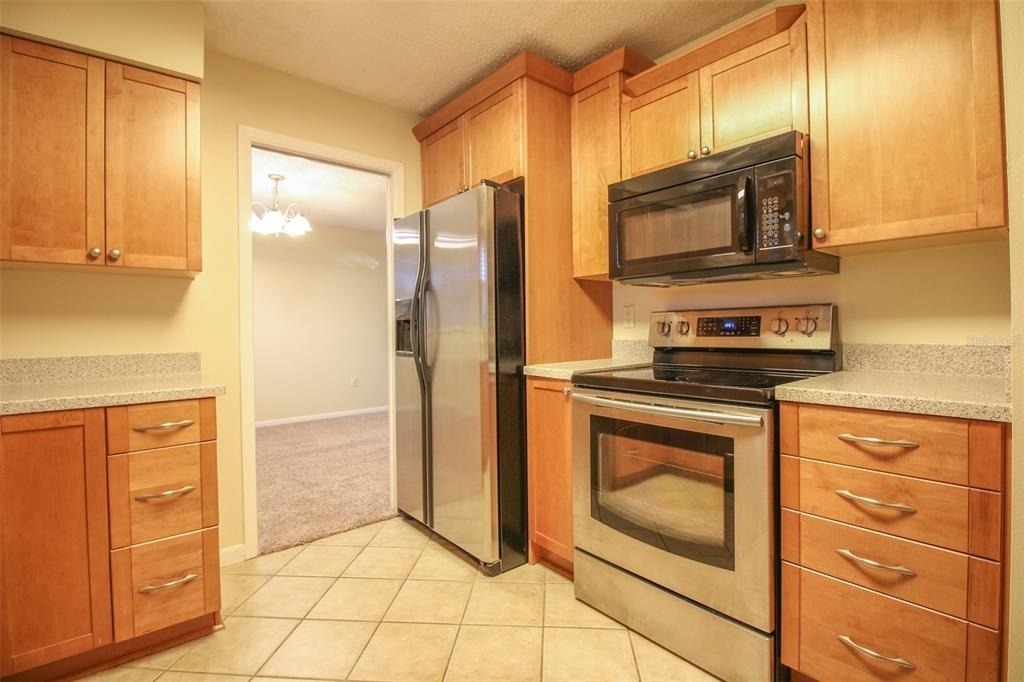 2014 Charnes Drive - Photo 9
