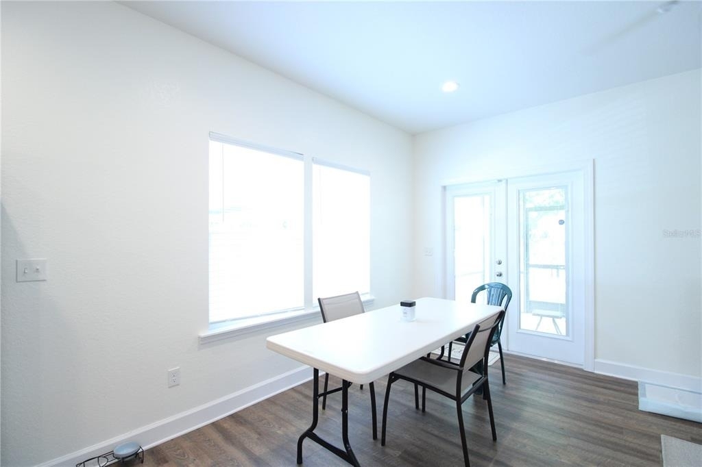 238 Ne 9th Street - Photo 7