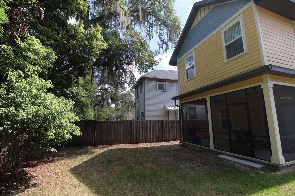 238 Ne 9th Street - Photo 24