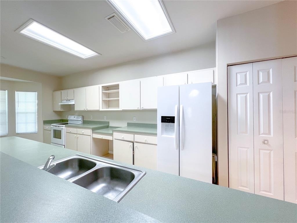 4332 Nw 34th Drive - Photo 6