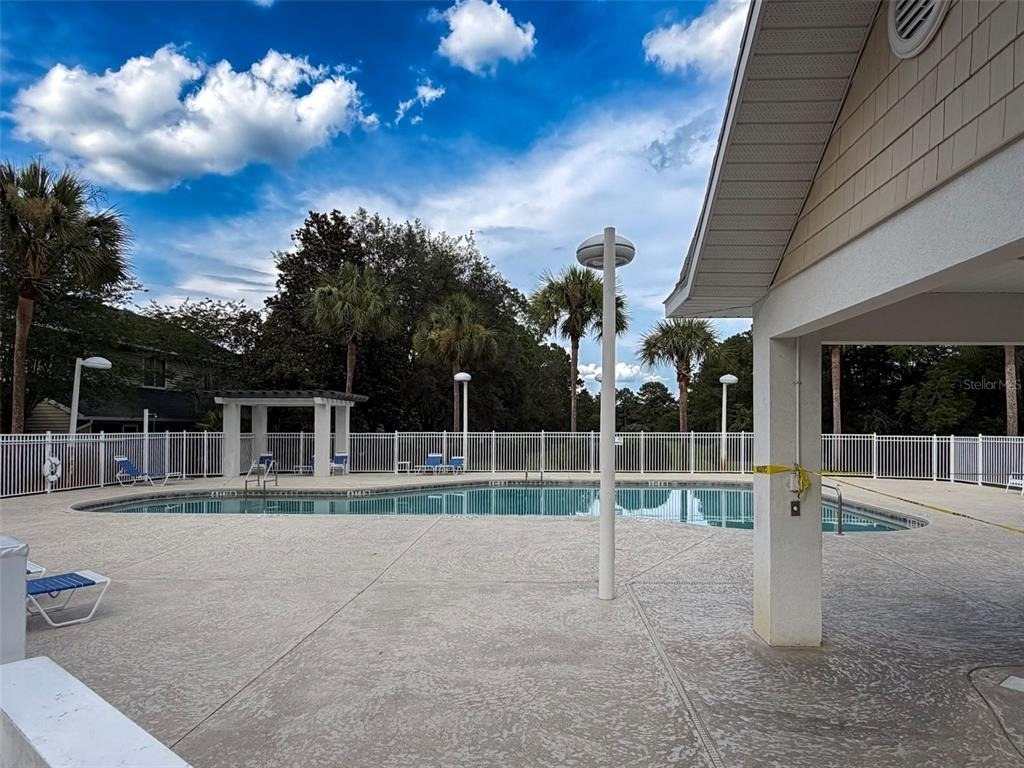 13200 W Newberry Road - Photo 38