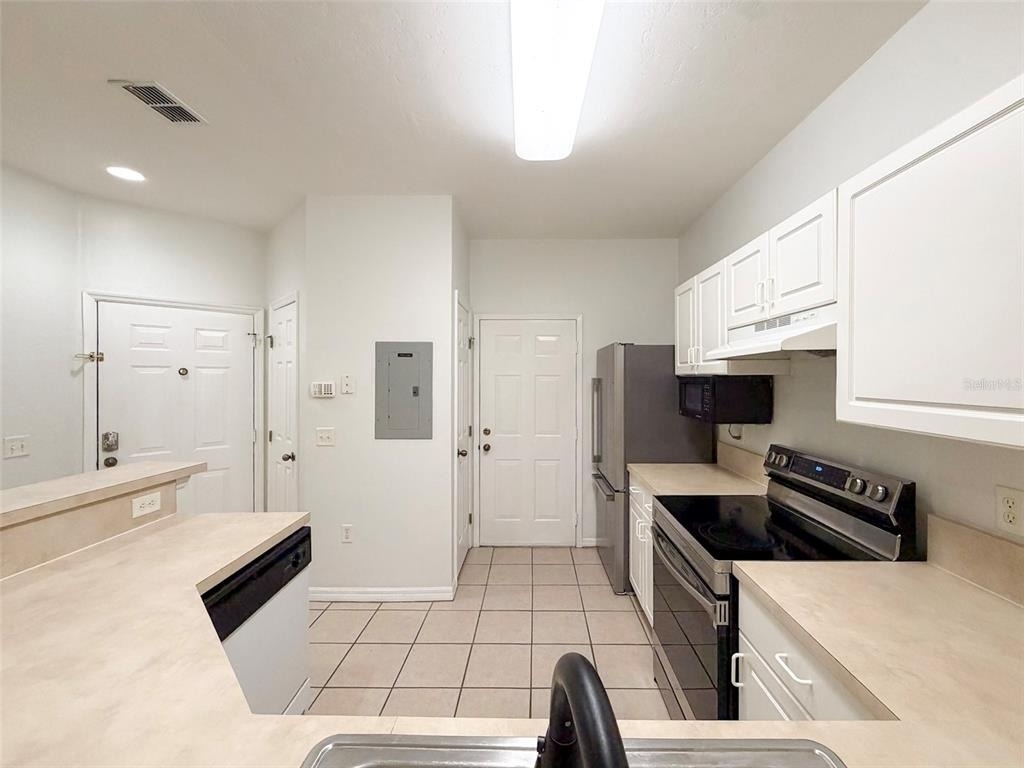 13200 W Newberry Road - Photo 8