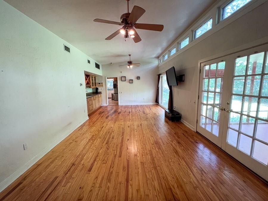 411 Nw 26th Street - Photo 13