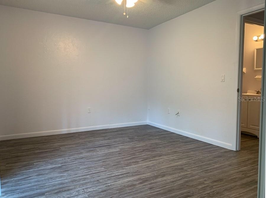 1213 Nw 39th Avenue - Photo 10