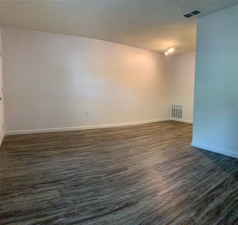 1213 Nw 39th Avenue - Photo 16