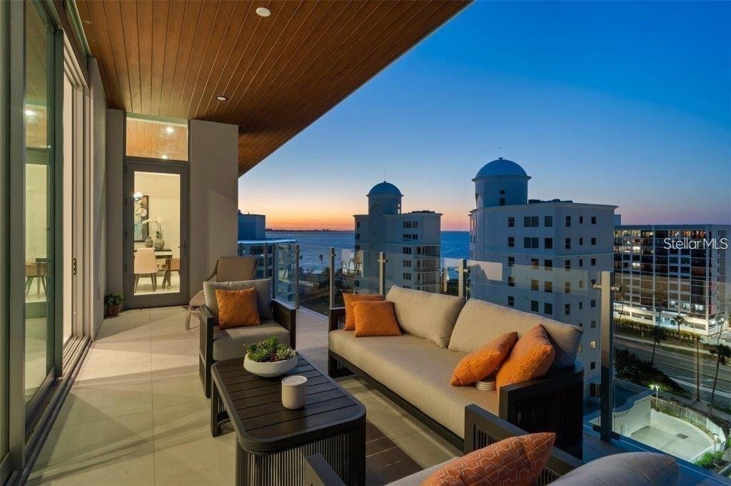 111 Golden Gate Point - Photo 16