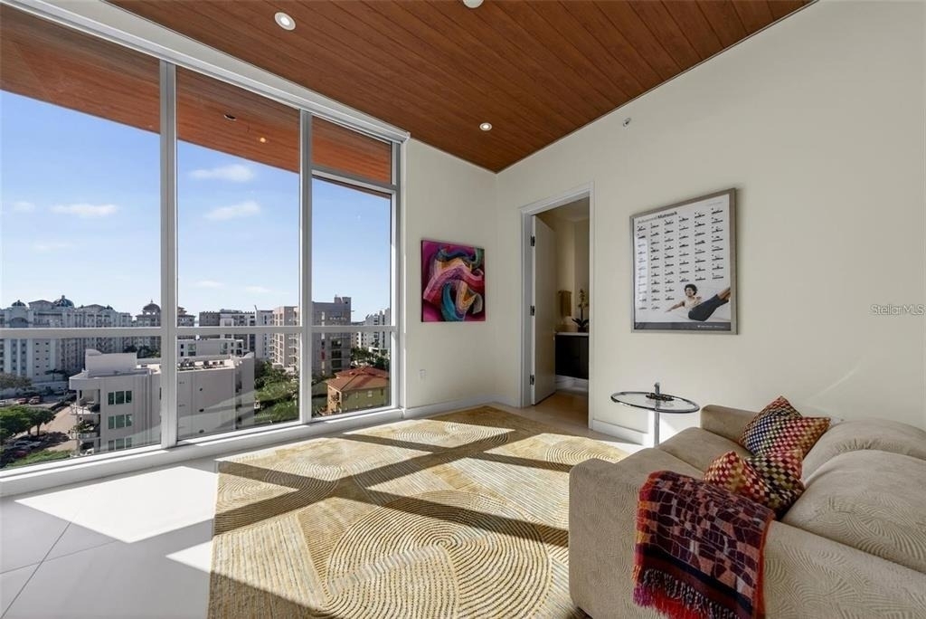 111 Golden Gate Point - Photo 39