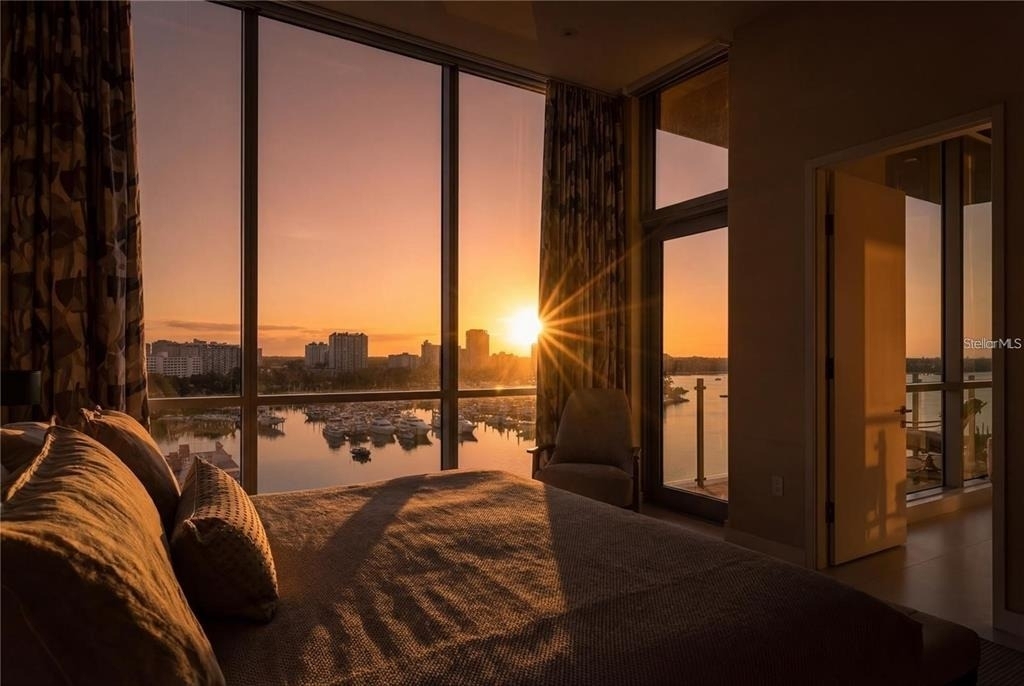 111 Golden Gate Point - Photo 29