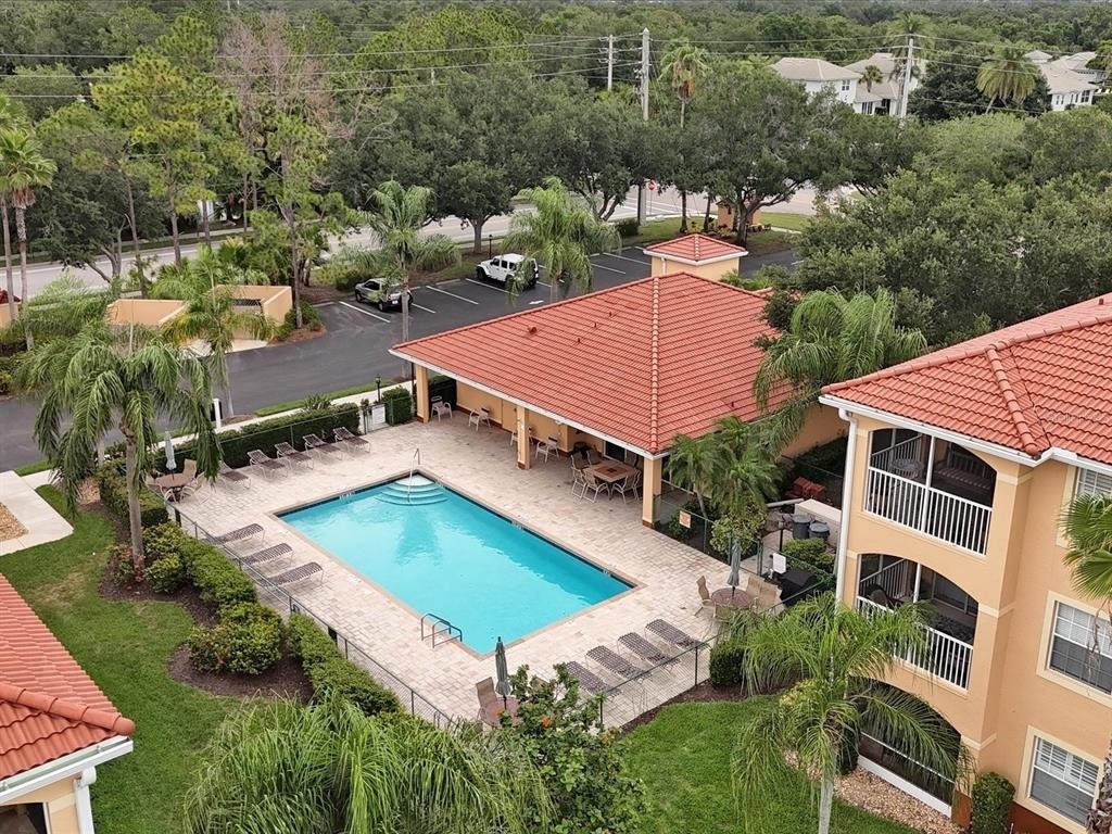 150 L Pavia Boulevard - Photo 32