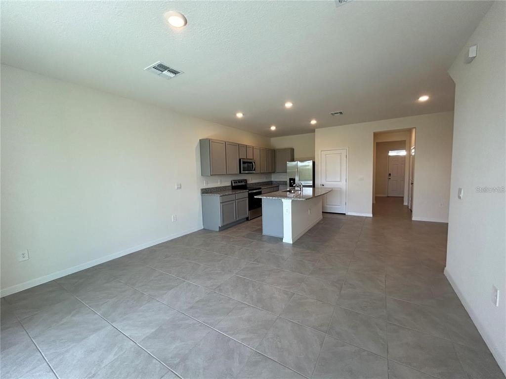 17550 Crescent Moon Loop - Photo 8