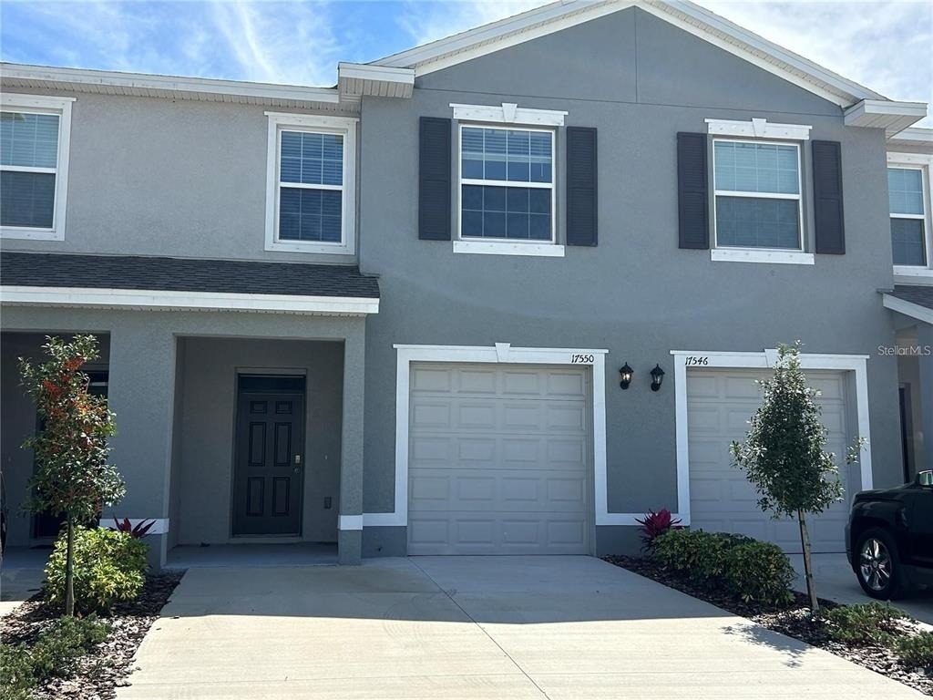 17550 Crescent Moon Loop - Photo 0