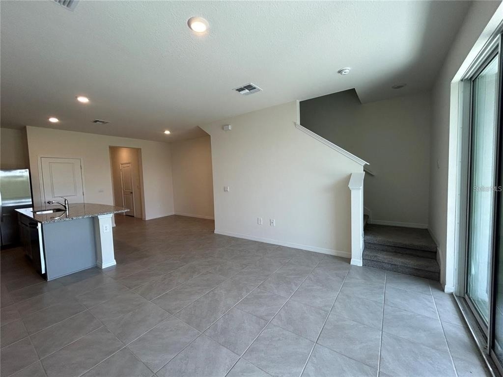 17550 Crescent Moon Loop - Photo 10